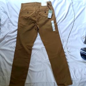 Brand New Mens khaki Goodfellow and Co. Pants